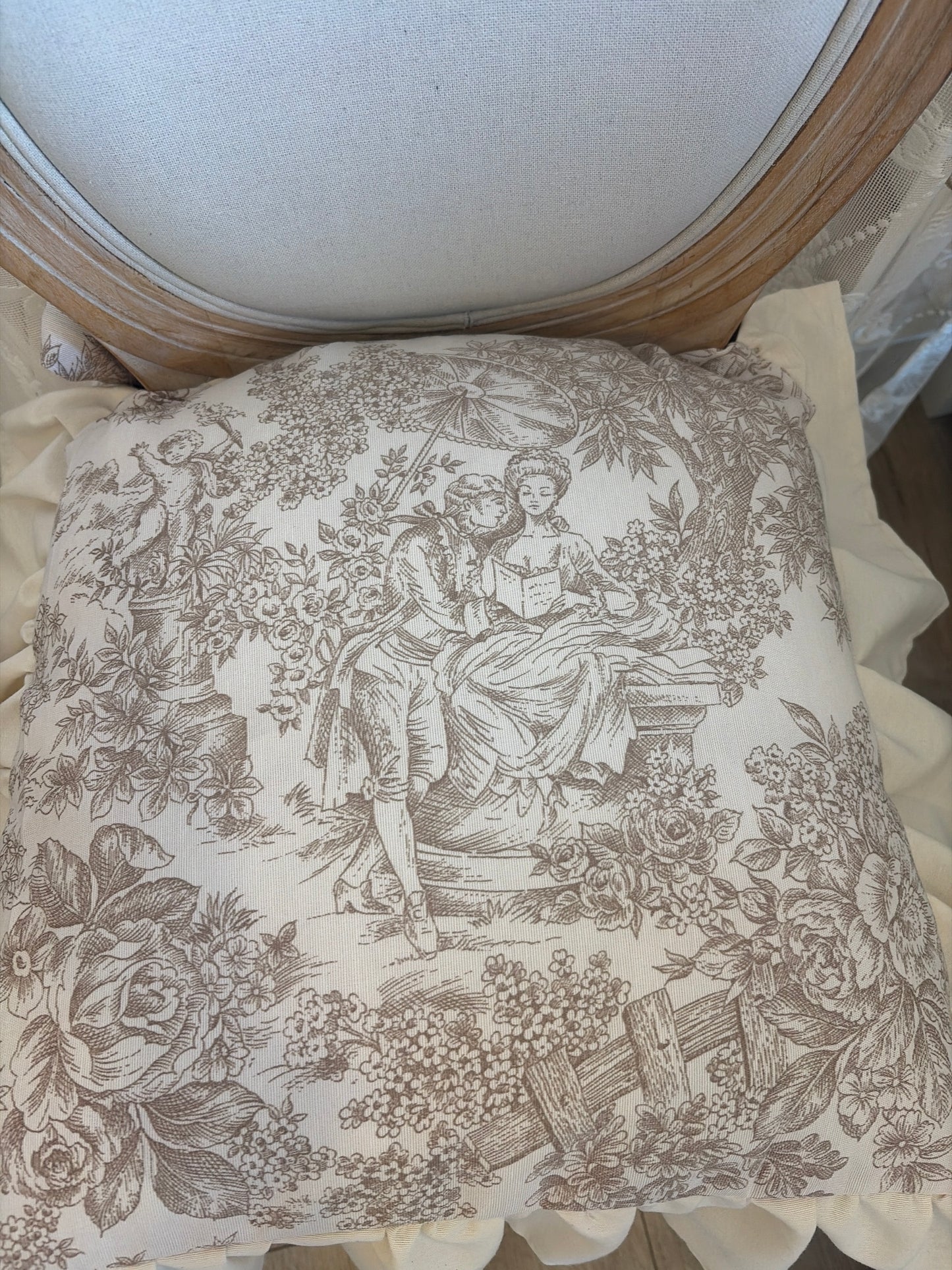 Cuscino sedia Etoile de joil misura 45x45+12 la balza sfoderabili 100%cotone colore beige