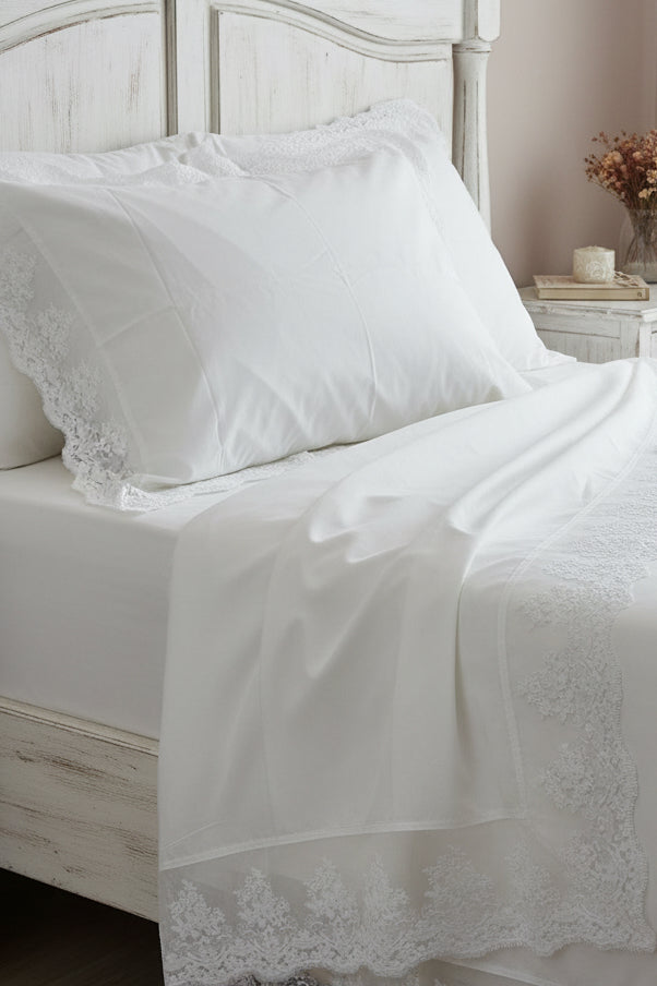 Completo lenzuola Officina Tessile nel pizzo yulia colore bianco con coppia di federe 