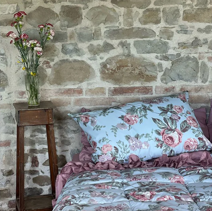 L'Atelier 17 Trapunta matrimoniale invernale floreale "Zaira" 260x260 cm