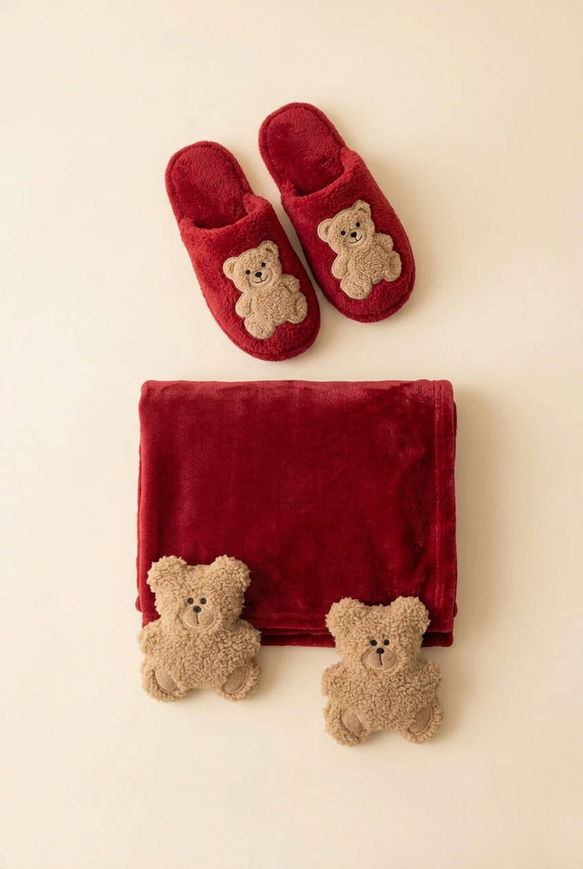 Plaid con pupazzi + pantofole orso 155x205