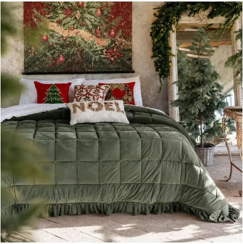 BLANC MARICLO TRAPUNTA IN VELLUTO VERDE CON GALEE 260 X 260 CM A4064199VE