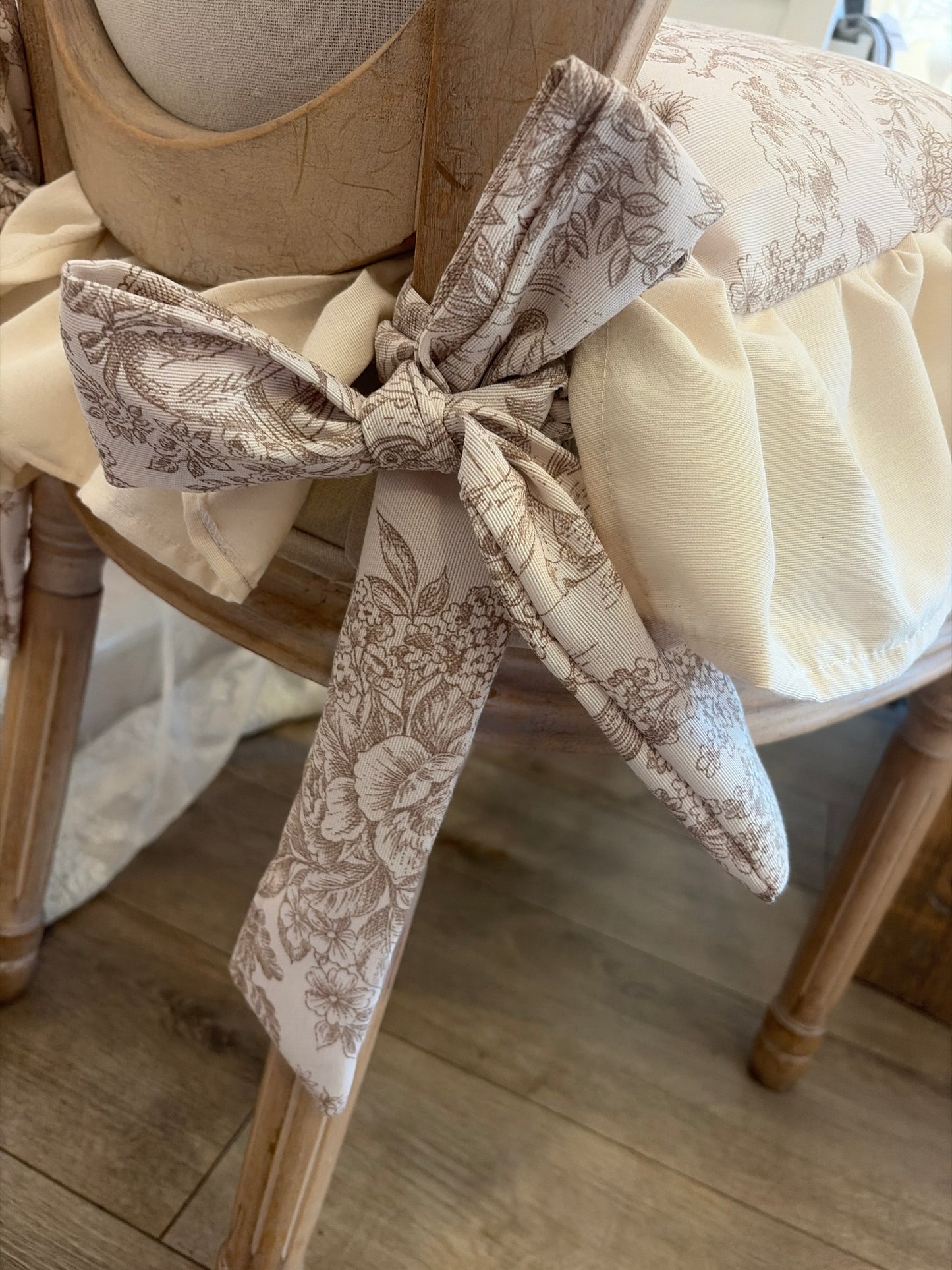 Cuscino sedia Etoile de joil misura 45x45+12 la balza sfoderabili 100%cotone colore beige