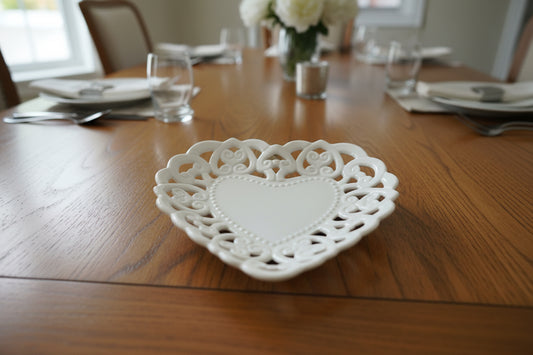 PIATTINO CUORE CERAMICA   TRAFORATO 18CM