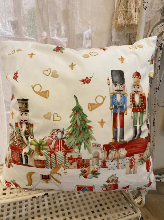 Cuscino schiacvianoce misura 40x40 8€