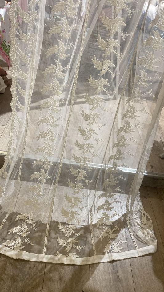 Blanc Mariclo Tenda Shabby Chic 135 x h 290 cm in Tulle Ricamato Serie Dentelle - A37973
