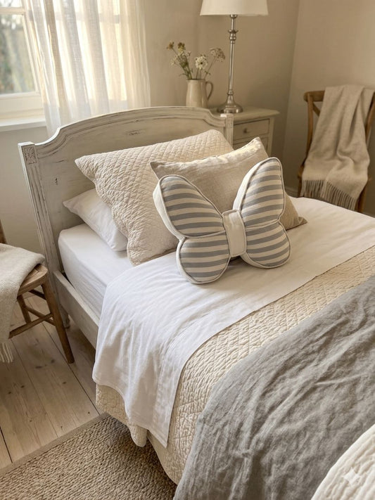 CUSCINO FARFALLA ENCANTO A RIGHE CELESTE CLODETTE