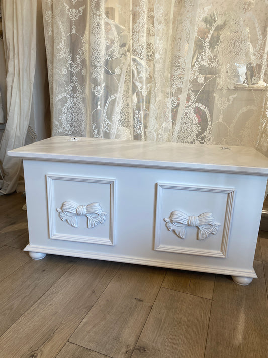 Cassapanca in legno