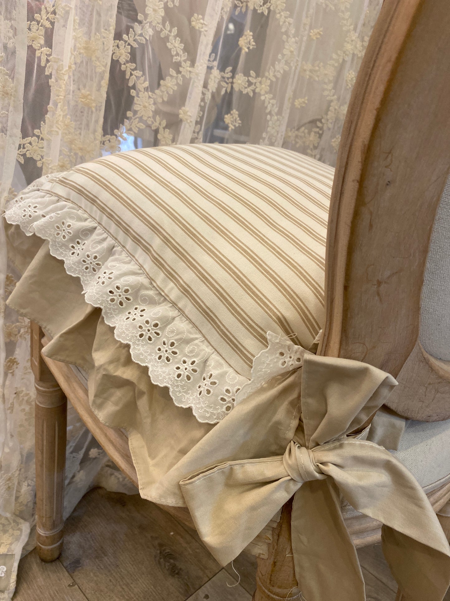 Cuscino sedia sartoriale misura 45x45+12 la balza