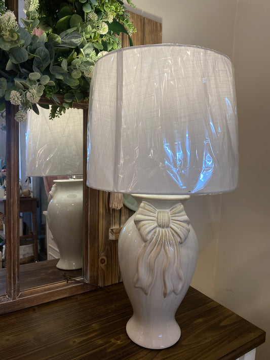 Lampada in ceramica fiocco