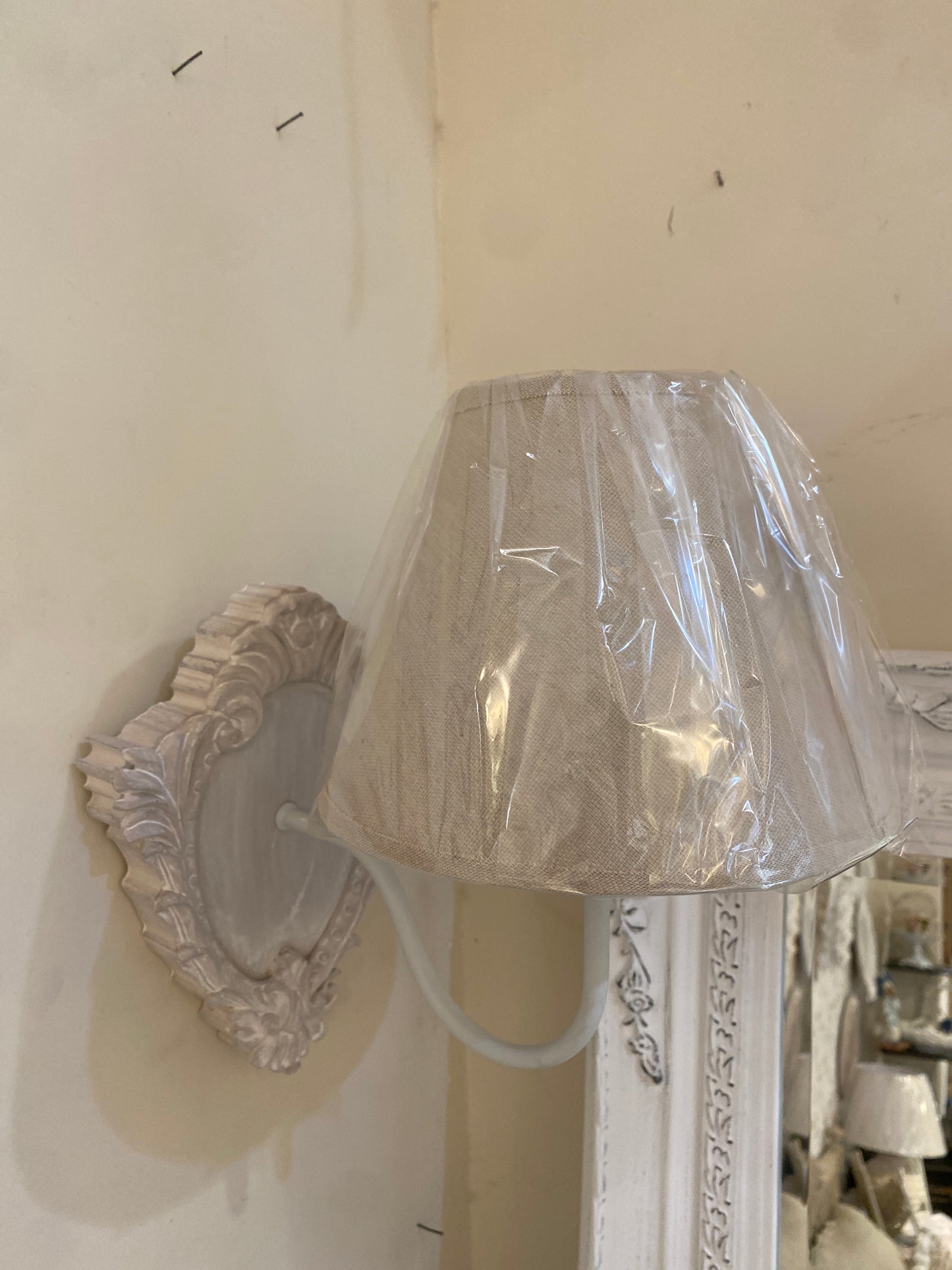 Coppia Applique da parete con paralume in tessuto 24x19cm