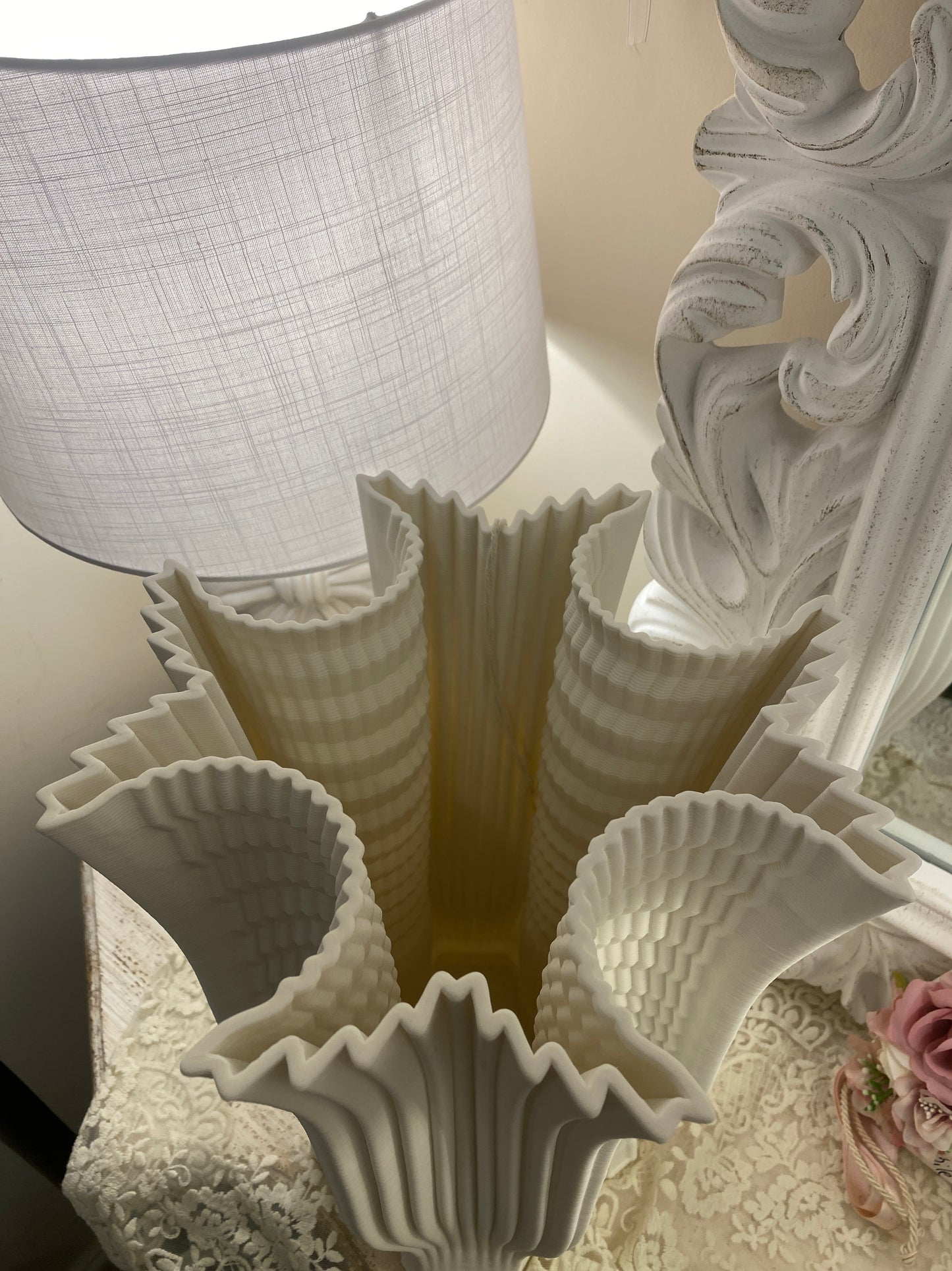 Vaso decorativo in porcellana bianca 32x17cm