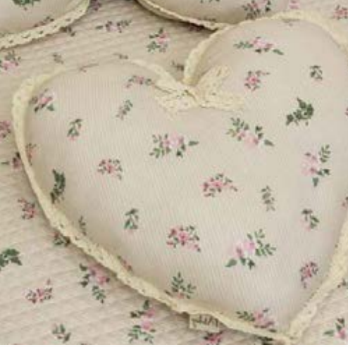 CUSCINO CUORE FIORE DI PRIMAVERA ATELIER 17