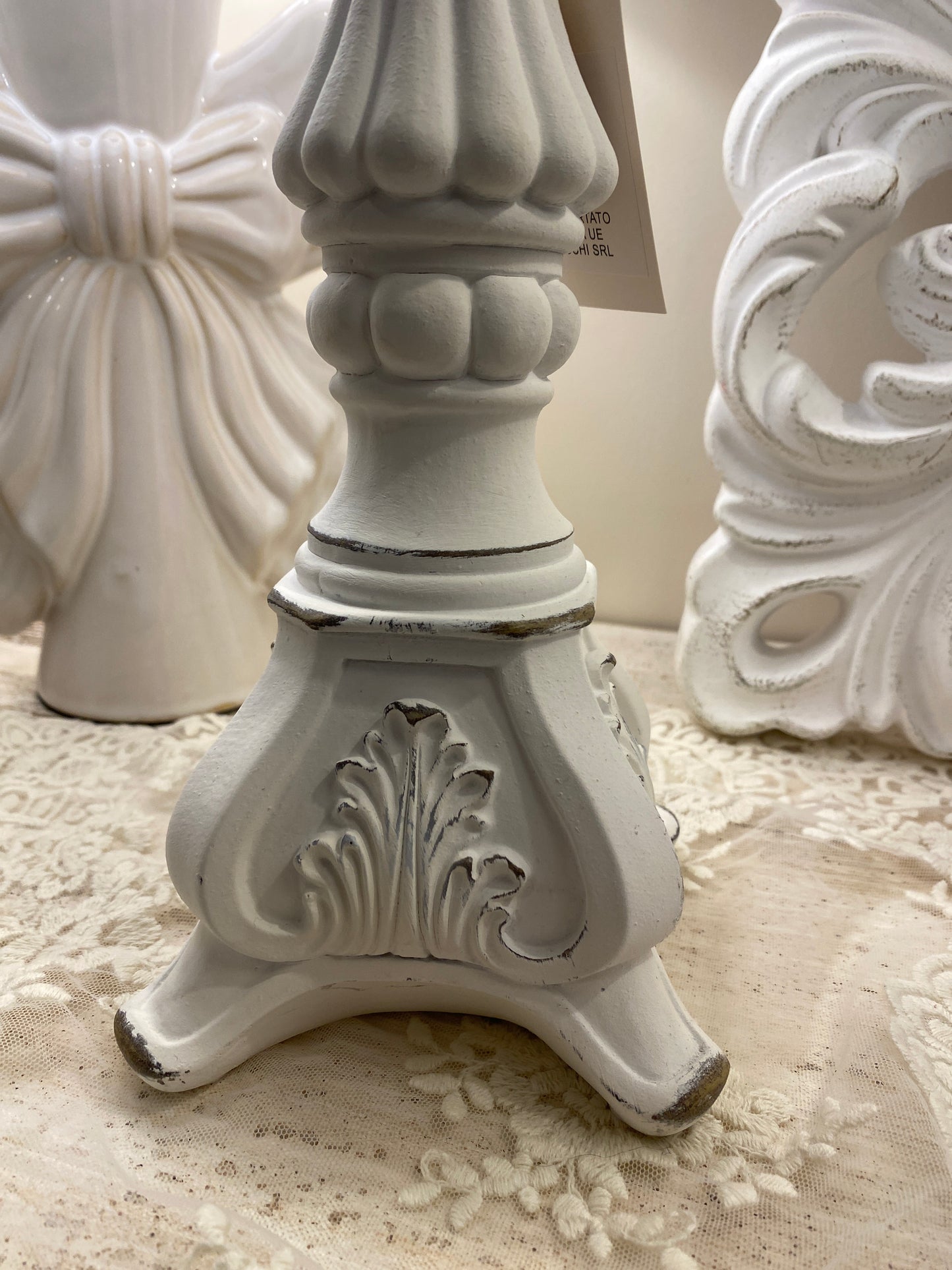 Candeliere in resina bianco 35x11cm