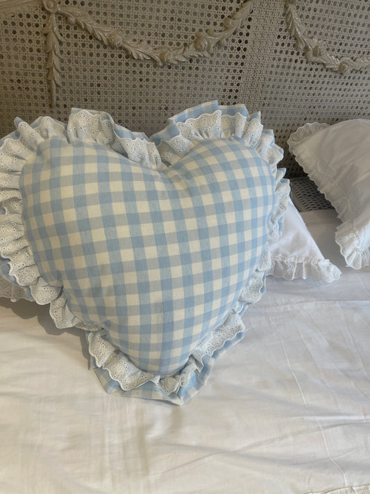 Cuscino romantico a cuore vichy