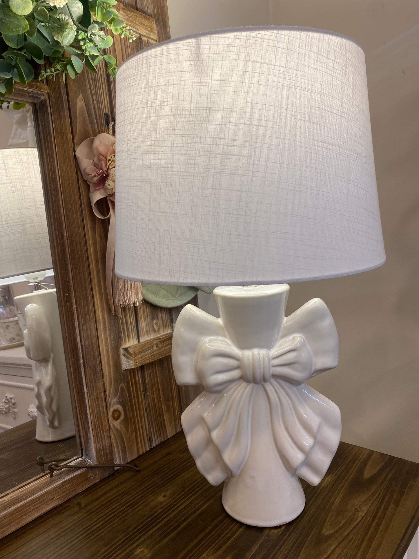 Lampada con fiocco L'arte si nacchi