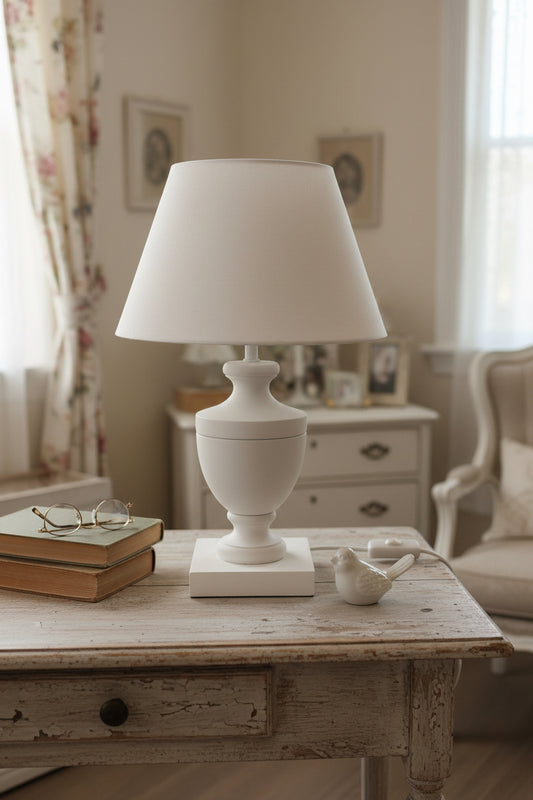 Lampada da lettura in legno, forma elegante e bombata misura 46 di altezza ￼ nel colore bianco, copri Lampada in tessuto Linato￼
