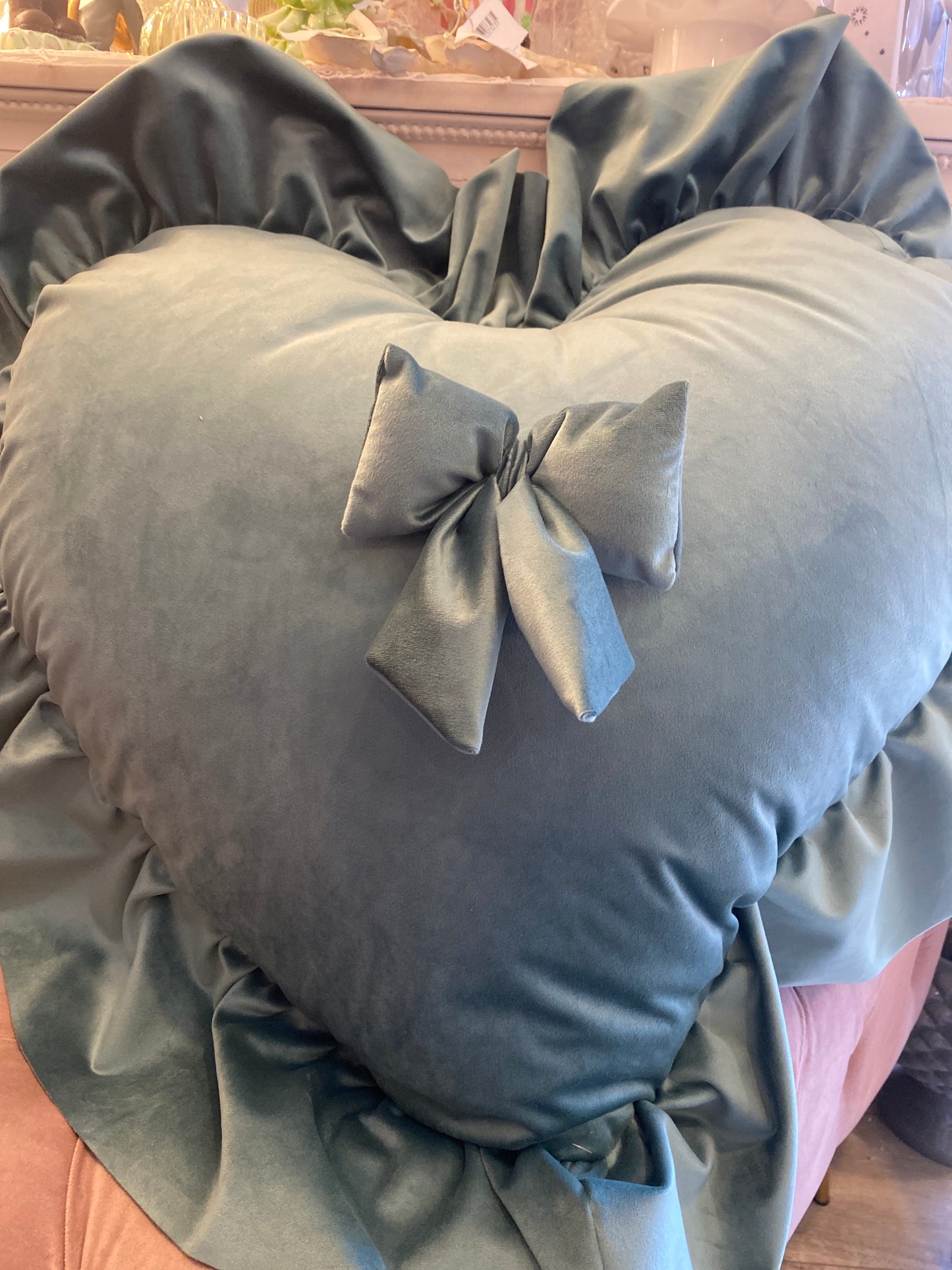 Cuscino cuore velluto verde sfoderabile misura 60x50+10 la balza