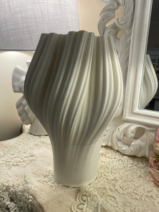 Vaso decorativo in porcellana bianca 32x10cm