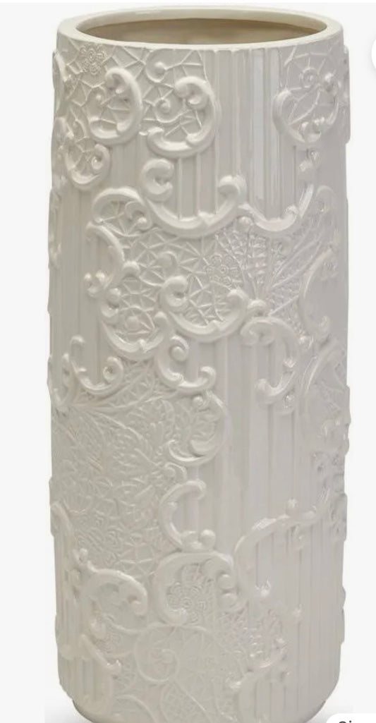 Henriette Vaso cilindrico in ceramica bianco " Dentelle" D11xH25 cm

€39,00
