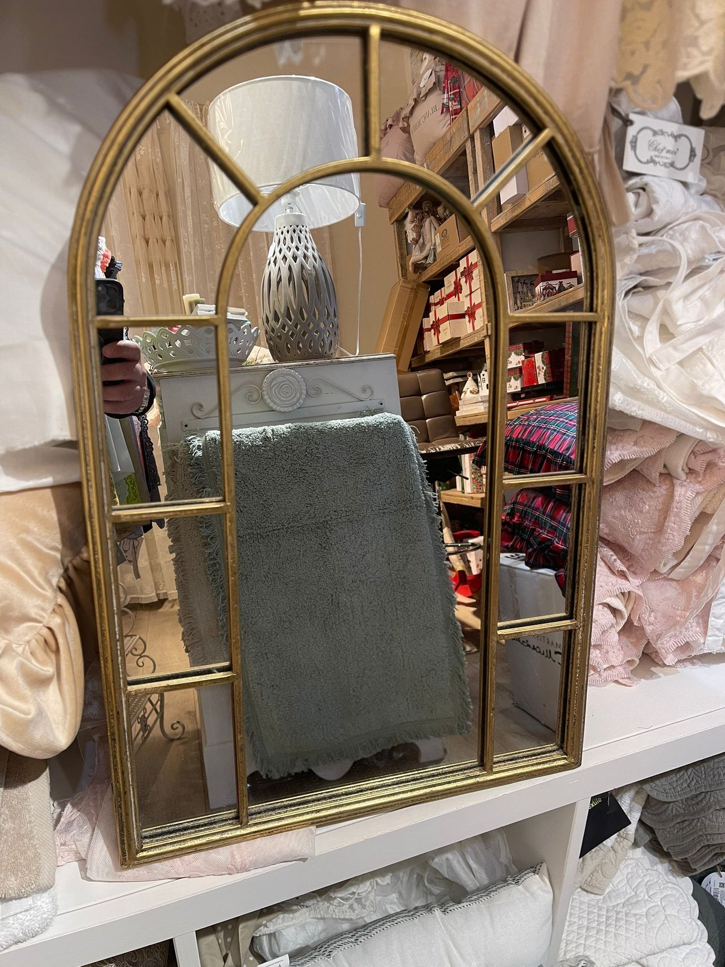 SPECCHIO FINESTRA COLORE ORO  MATHILDE M 60X40  3666273005912