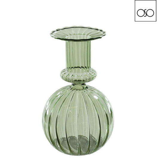 CANDELABRO E MONOFIORE RIGATO PICCOLO Codice Prodotto: 468.12.4GRN  CANDELABRO E MONOFIORE RIGATO PICCOLO VETRO VERDE 8,00 CM x H 12,50 CM