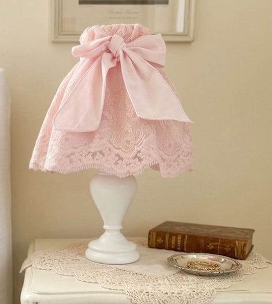 abatjour artigianale con pizzo yulia rosa officina tessile