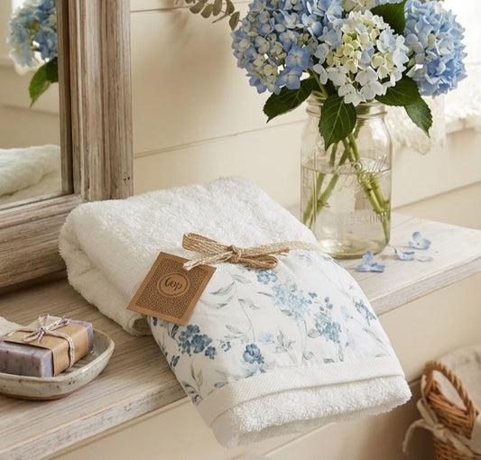 Coppia di asciugamani "LovelyShabby" bianco naturale