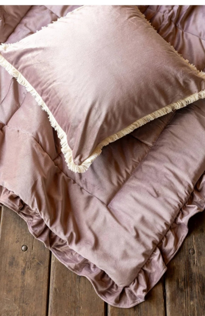 L'Atelier 17 Trapunta matrimoniale in velluto + 2 federe "Arya" 260x260 cm 4 varianti
€125,00
