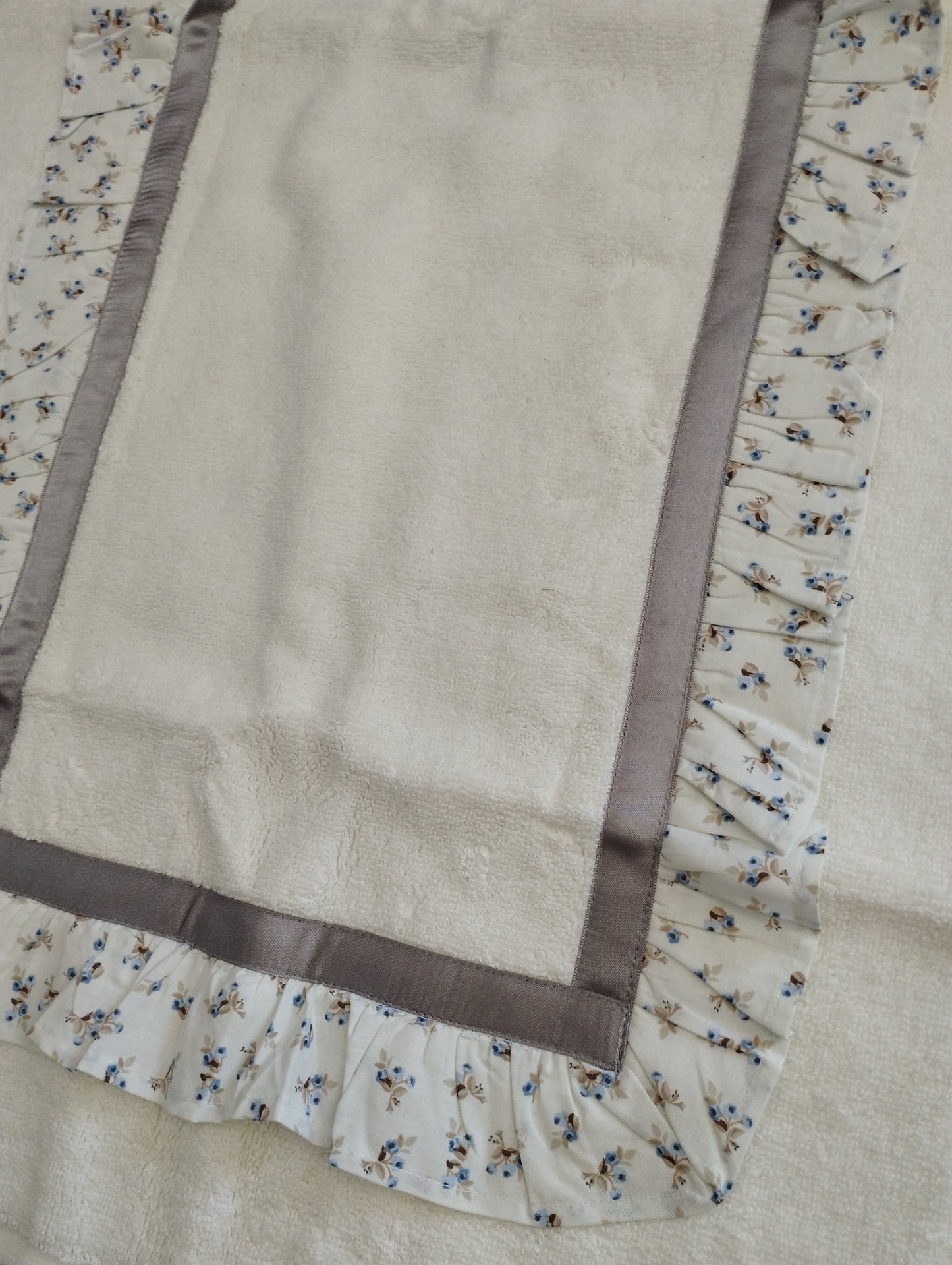 Tappeto l'Atelier Lavinia bagno con antiscivolo misura 50x70 cm