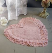 Tappeto Bagno a Forma di Cuore con Volant Stile Shabby Chic 100% Cotone Colore Rosa